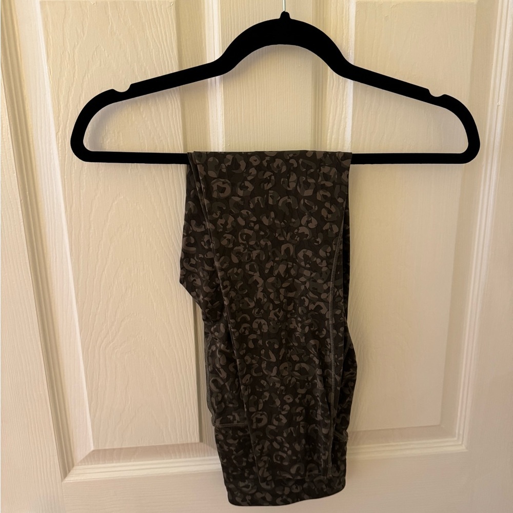 Lululemon base pace leggings